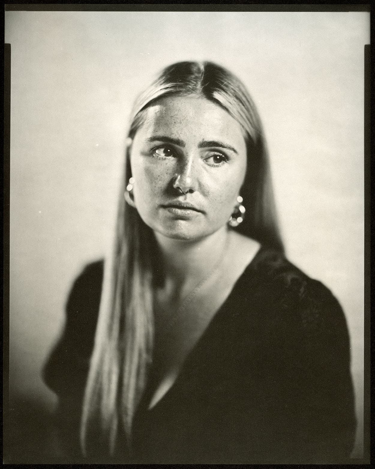 Film photo of Gina, Ivy and Pine photography, taken by Negative thinking