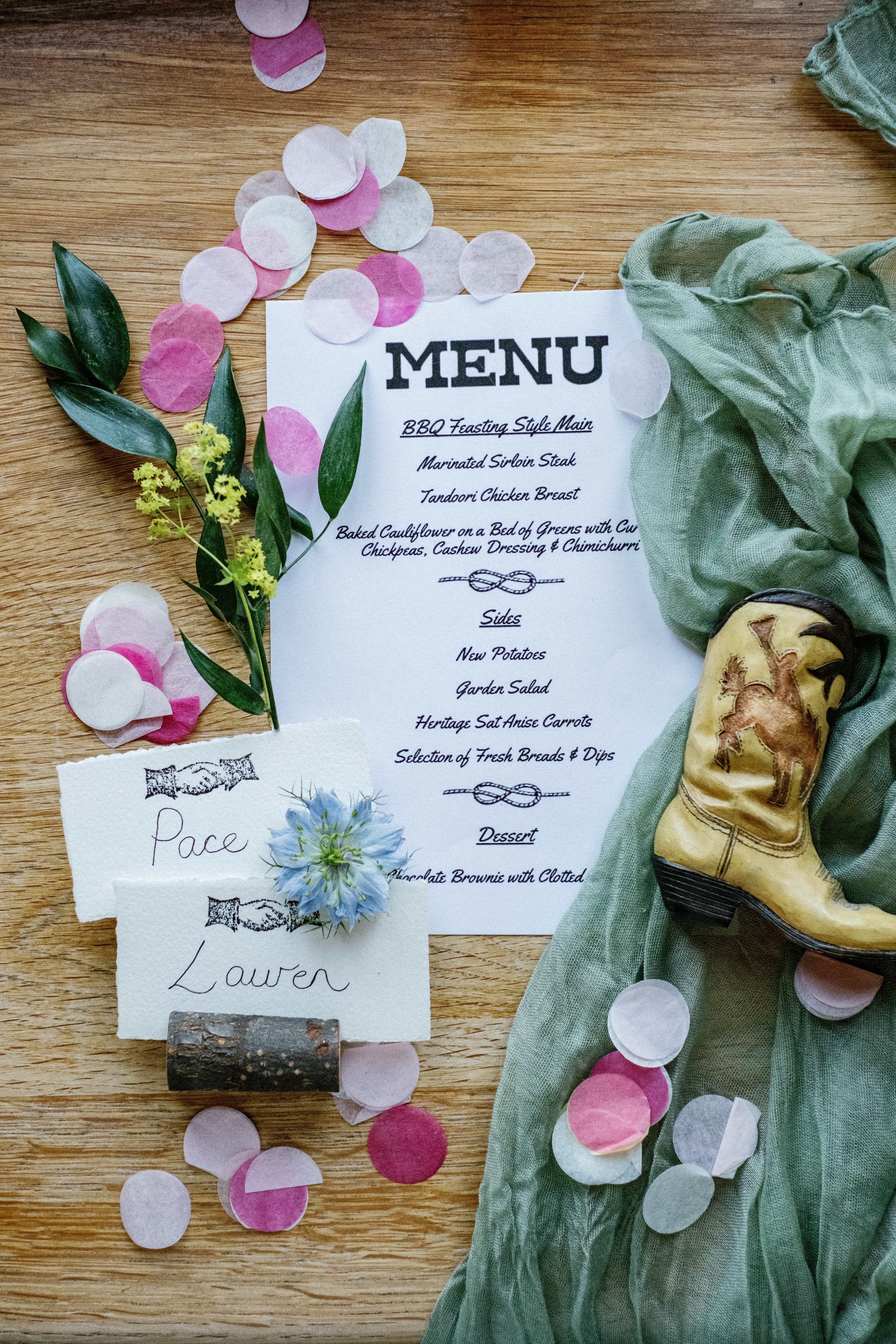 lauren-and-pace-kingscote-barn-tetbury-wedding-film-photographers