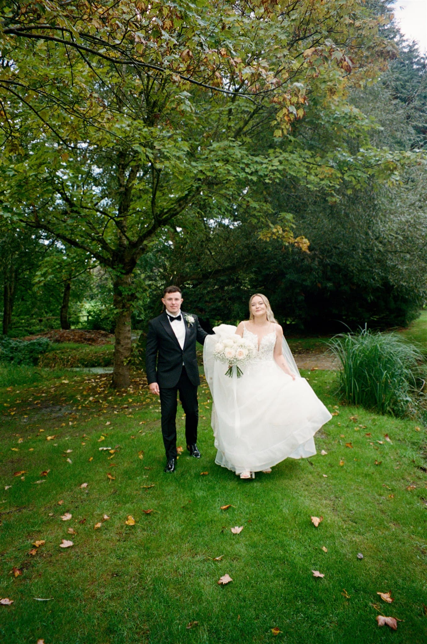 Wedding film photography, 32mm, 120 Ivy and pine photography